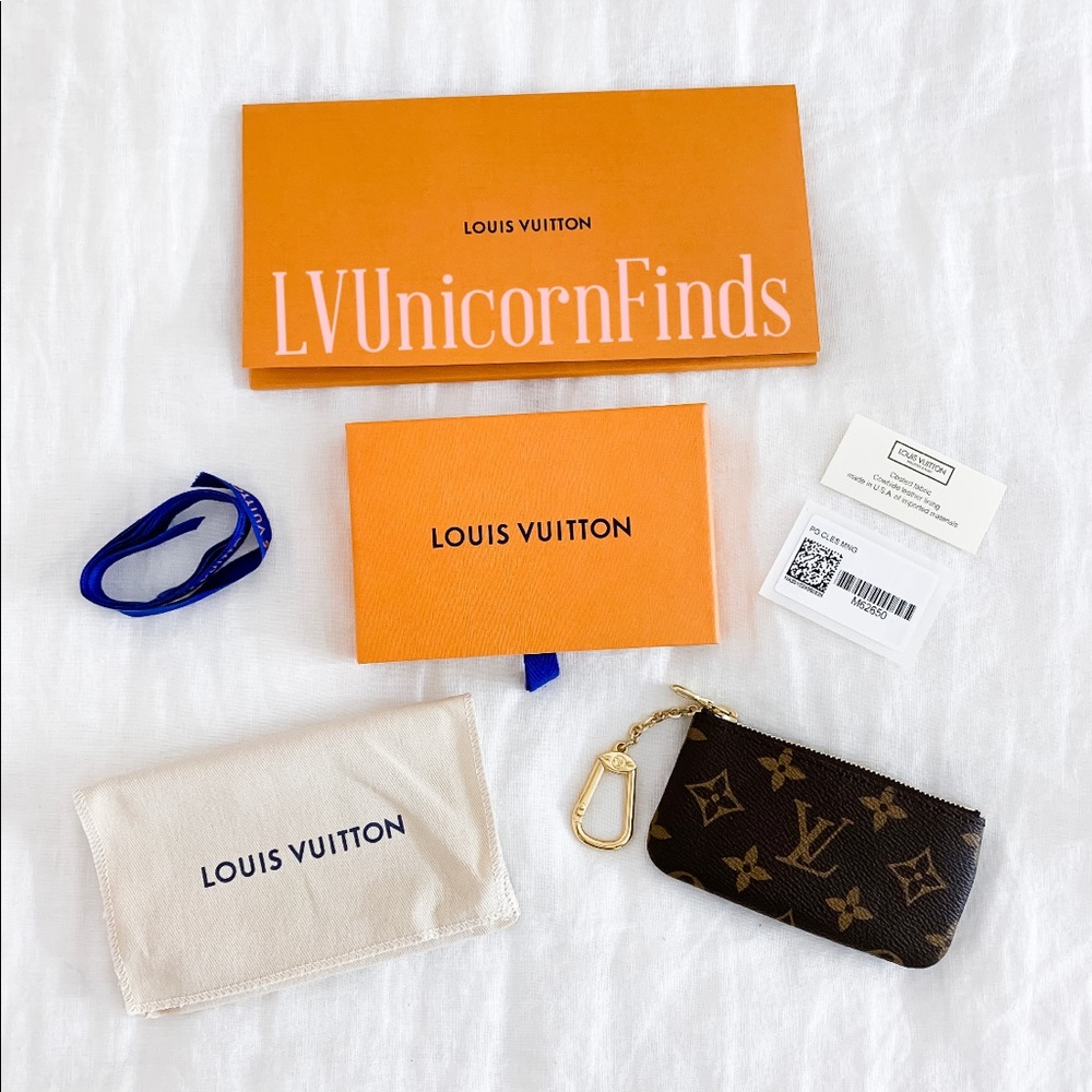 🦄 SUPER RARE!!! 🦄 LOUIS VUITTON KEY CLES